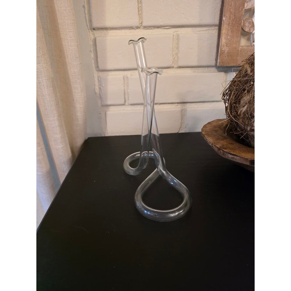 VTG 1980s Clear Glass Loop-Base Bud Vase Nostalgia Minimalist Retro Decor EUC - Picture 2 of 9
